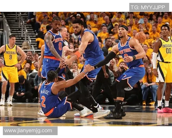 尼克斯与爵士精彩对决回放全场集锦与精彩瞬间分析